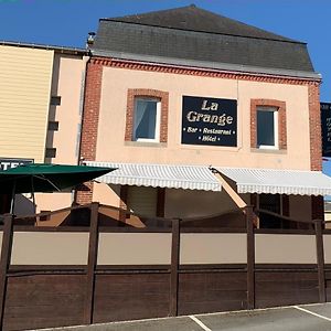 Hotel De La Grange Cosse-le-Vivien Exterior photo