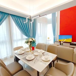 Medini Luxury Suite, 3Min To Legoland,3Br Netflix Nusajaya  Exterior photo