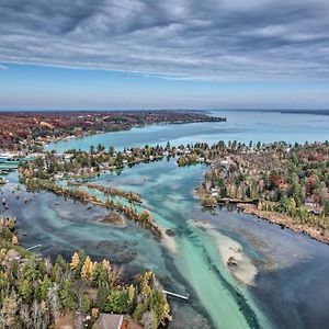 Serene Riverfront Home With Torch Lake Access! Rapid City Exterior photo