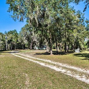 Sunny Abode, 10 Mi To University Of Florida! Gainesville Exterior photo