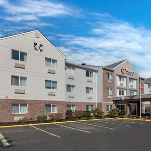 Comfort Inn & Suites Zanesville Exterior photo