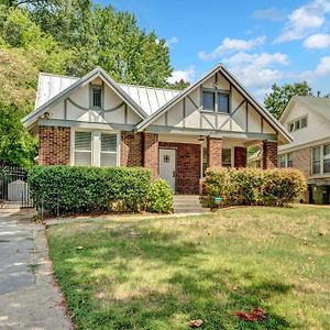 Cheerful Midtown Home With View Of Rhodes College Memphis Exterior photo