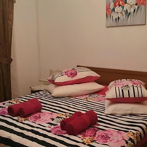 Rooms Roza With Private Bathroom Fuskulin Country Area 6 Km From The Beach Exterior photo