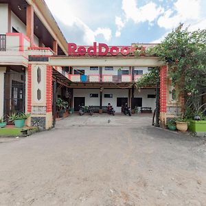 Reddoorz Near Samarinda Square Hotel Exterior photo