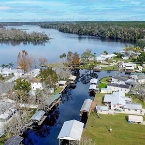 Sunny Waterfront Welaka Home With Private Dock! Satsuma Exterior photo