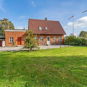 Beautiful Home In Kvrndrup With 3 Bedrooms And Wifi Kvaerndrup Exterior photo