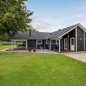 Lovely Home In Hobro With Wifi Exterior photo