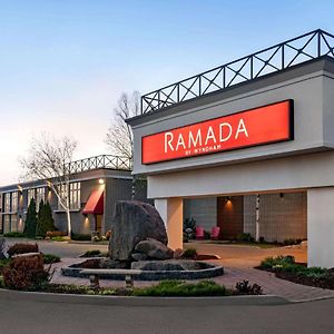 Ramada By Wyndham Cornwall Exterior photo