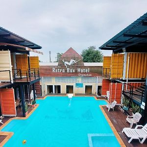 Retro Box Hotel Chumphon Exterior photo