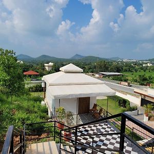 Aura Gold Resort Udaipur Exterior photo