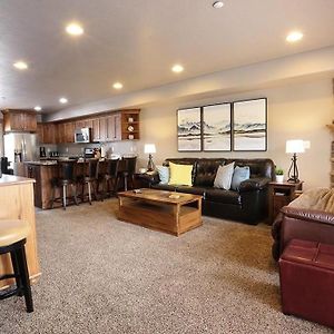 Loaded 3Br 2 King Condo With 4Tvs 5 Min From Powder Eden Exterior photo