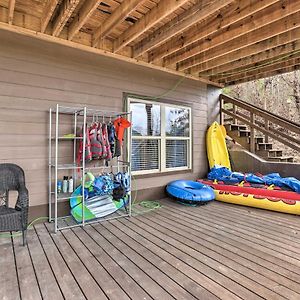 Lake Mitchell Vacation Home With Dock And Water Slide Clanton Exterior photo