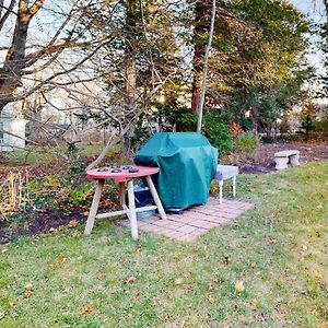 Everyday Is Saturday Vineyard Haven Exterior photo