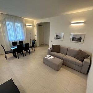 Casavale Elegante Residenza 108 Mq Max 7 Persone Apartment Piacenza Exterior photo