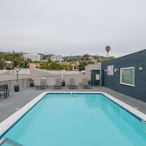 Executive Studio Jr One Bedroom With Balcony And Pool Los Angeles Exterior photo