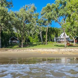 Cottonwood Beachfront Estate, Pebbly Beach Oak Beach Exterior photo