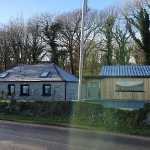 Cheerful 3 Bedroom Cottage With Great Seaview Drogheda Exterior photo