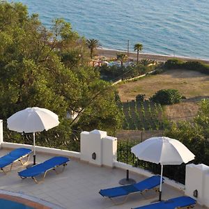 Beautiful Holiday Apartments Maria With Pool - Agios Gordios Beach, Corfu Exterior photo
