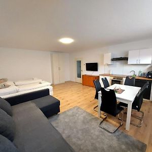 Apartments Im Taunus Neu-Anspach Exterior photo