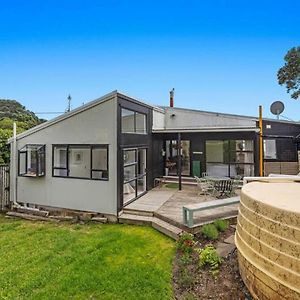 Beach, Bikes And Bonfires Opotiki Exterior photo