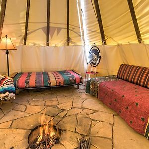 Colorful Cabin With Teepee, Fire Pits And Mtn Views! Villa Marble Exterior photo