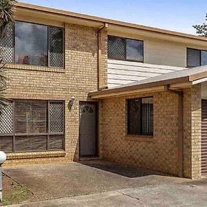 Our Townhouse In Toowoomba Villa Exterior photo