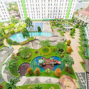 Redliving Apartemen Green Lake View Ciputat - Pelangi Rooms 3 Tower E Tangerang Exterior photo