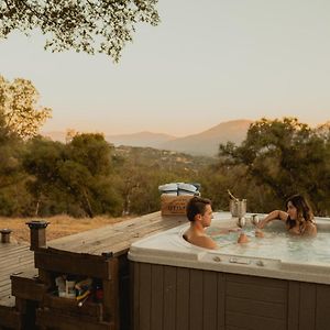 Family Farmhouse By Casa Oso With Views And Spa Ahwahnee Exterior photo