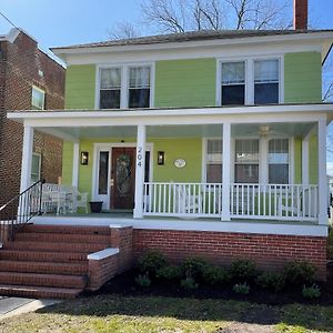 Key Lime Cottage Steps From Cape Charles Beach Exterior photo