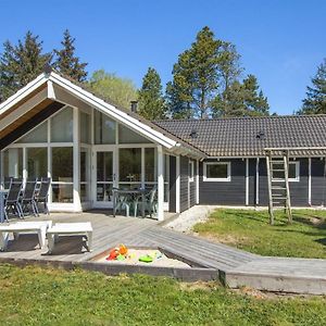 Holiday Home Asta - 1-7Km From The Sea In Ne Jutland By Interhome Hals Exterior photo