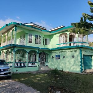 Villa Havana Negril Exterior photo