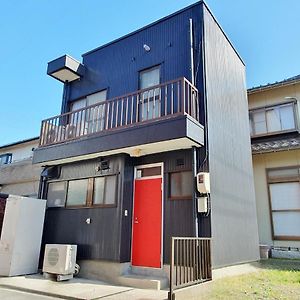 Whole House Rental 一棟貸切宿 "Your Home Tottori" 市内中心地近くの素敵な一軒家 Exterior photo