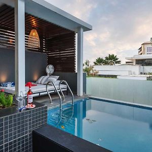 Stayvista At Isle View With Heated Pool Dabolim Exterior photo