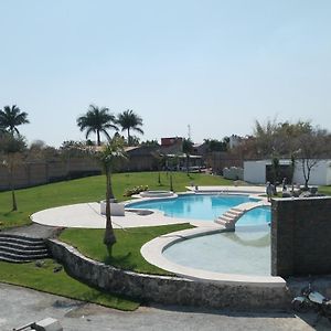 Quinta Gran Jardin Hotel Tepetzingo Exterior photo