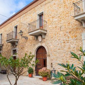 Palazzo Iaquinta - Luxury Rooms & Wellness Cicerale Exterior photo