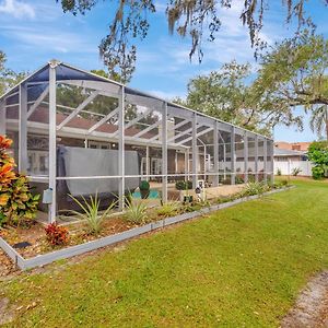 The Luxury Lakehouse Winter Haven Exterior photo