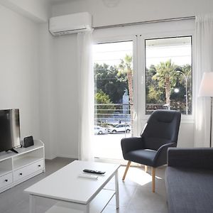 Stylish Apartment In City Center Heraklion  Exterior photo