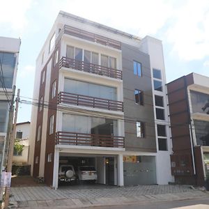 Lake View Apartments No 01 And 02, No 358,Tritech Services And Solutions Pvt Limited Building Boralesgamuwa Exterior photo