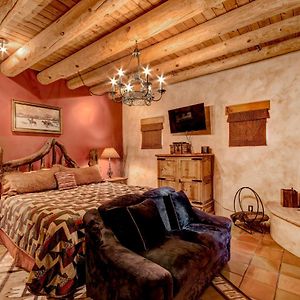 Cowboy Villa, 2 Bedrooms, Sleeps 4, Pool Access, Views, Fireplace Santa Fe Exterior photo