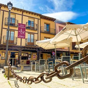 Hostal Ainoa Berlanga de Duero Exterior photo