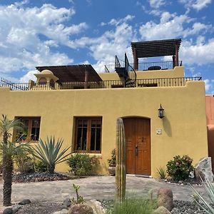 Casa Juanchi Mountain Views And Just Steps From Restaurants, Pool, And The Beach Of Loreto Bay Exterior photo