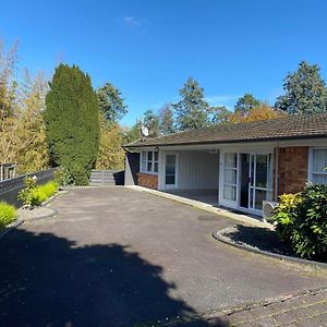 Lovely Newly Renovated Home Hamilton Exterior photo