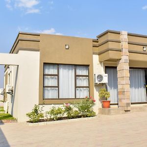 Forefront Self-Catering Apartments Kitwe Exterior photo