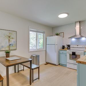 Cozy Swan Lake Apt With Grill And Private Yard Exterior photo