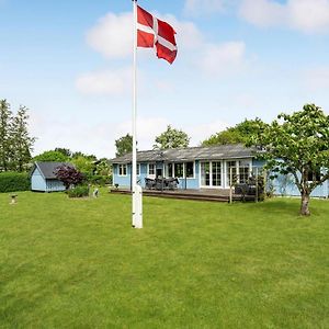 Awesome Home In Svendborg With Wifi And 3 Bedrooms Exterior photo