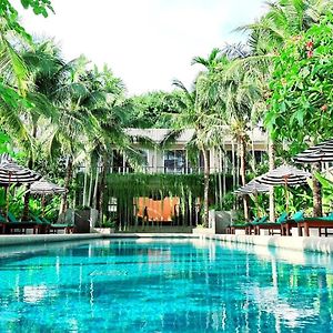 Signature Phuket Resort Sha Plus Chalong Exterior photo