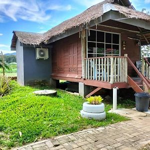 Chalet Gandul D' Rumah Bonda River View Kuala Kangsar Exterior photo