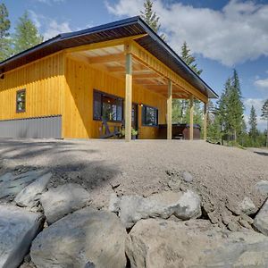 Vacation Rental 3 Mi To Flathead Lake With Hot Tub Lakeside Exterior photo