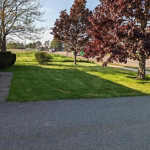 Nice One Bedroom With Good View Charlottetown Exterior photo