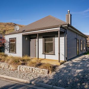 Crown Range Cottage - Cardrona Holiday Home Exterior photo